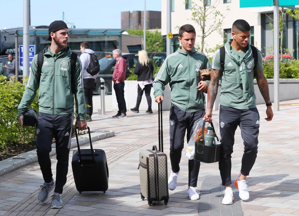 Sao MU rầm rập đổ bộ London đại chiến Chelsea Sao MU rầm rập đổ bộ London đại chiến Chelsea